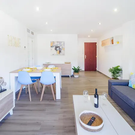 Cubo's Miraflores Del Palo Urban Апартаменты